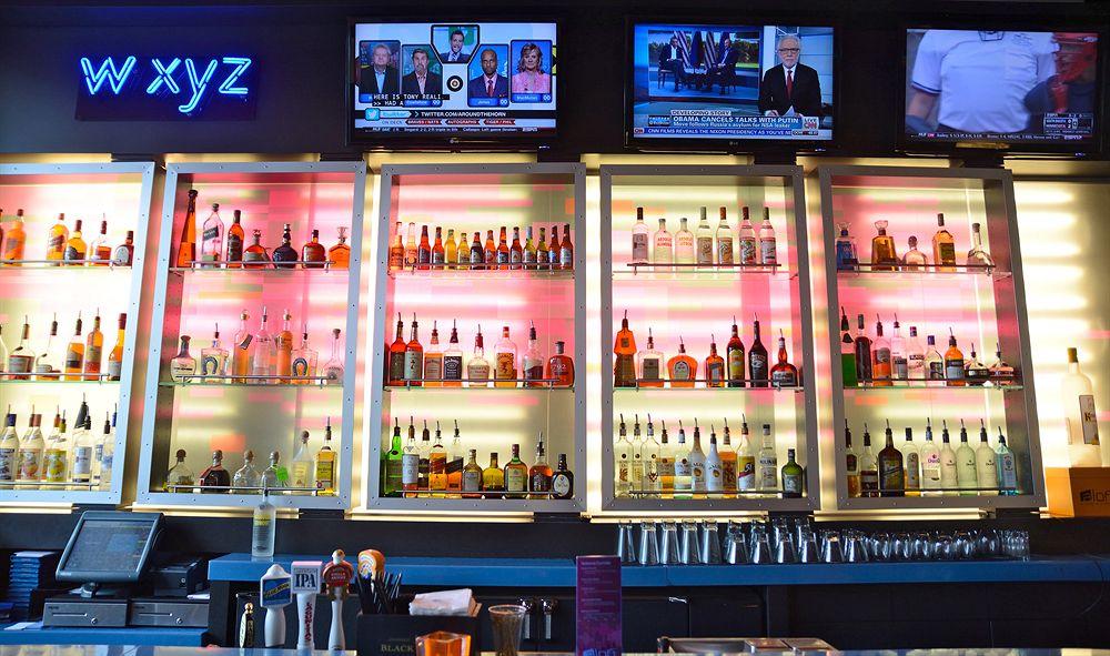 Отель Aloft Miami Дорел Экстерьер фото