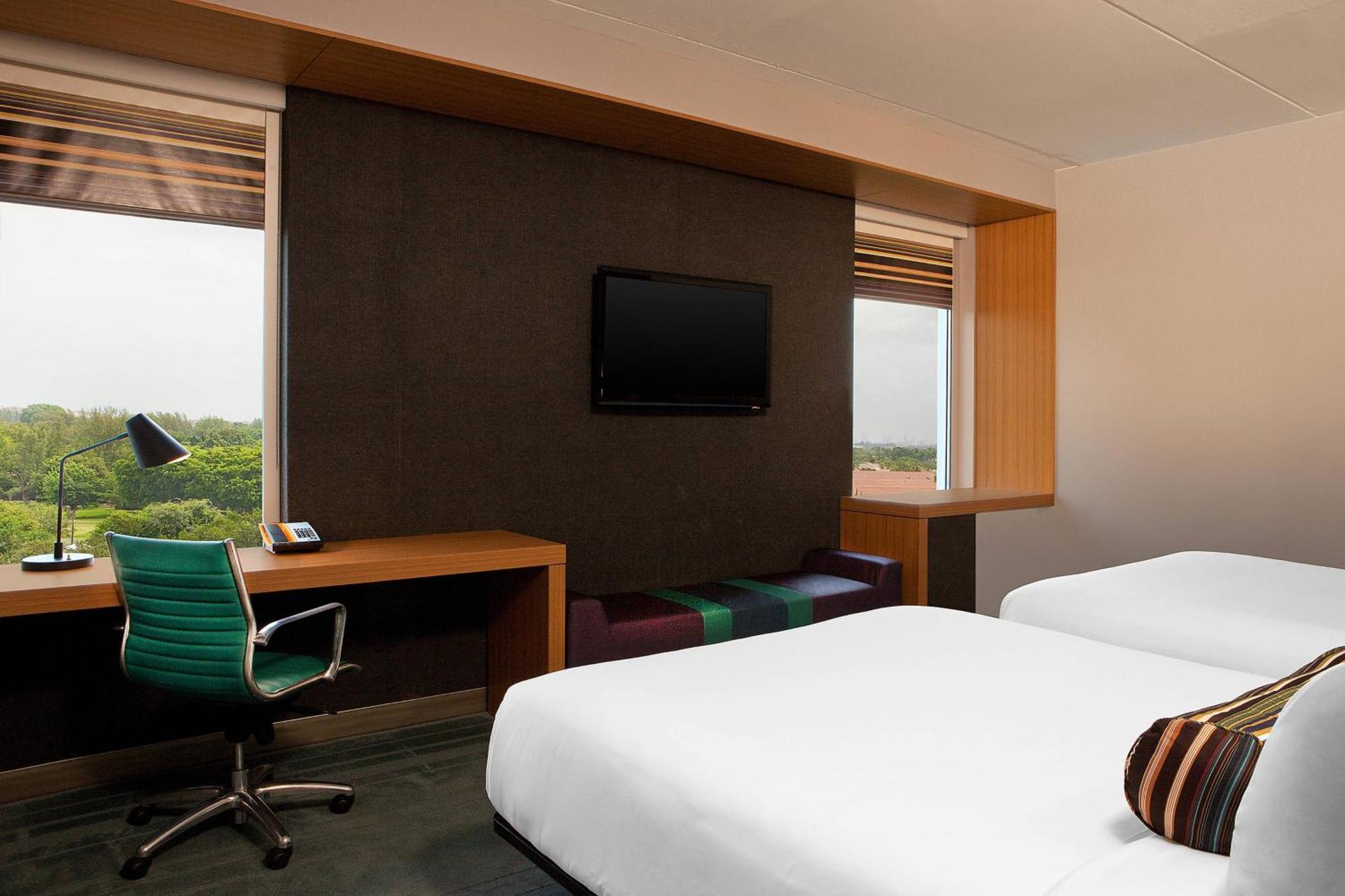 Отель Aloft Miami Дорел Экстерьер фото