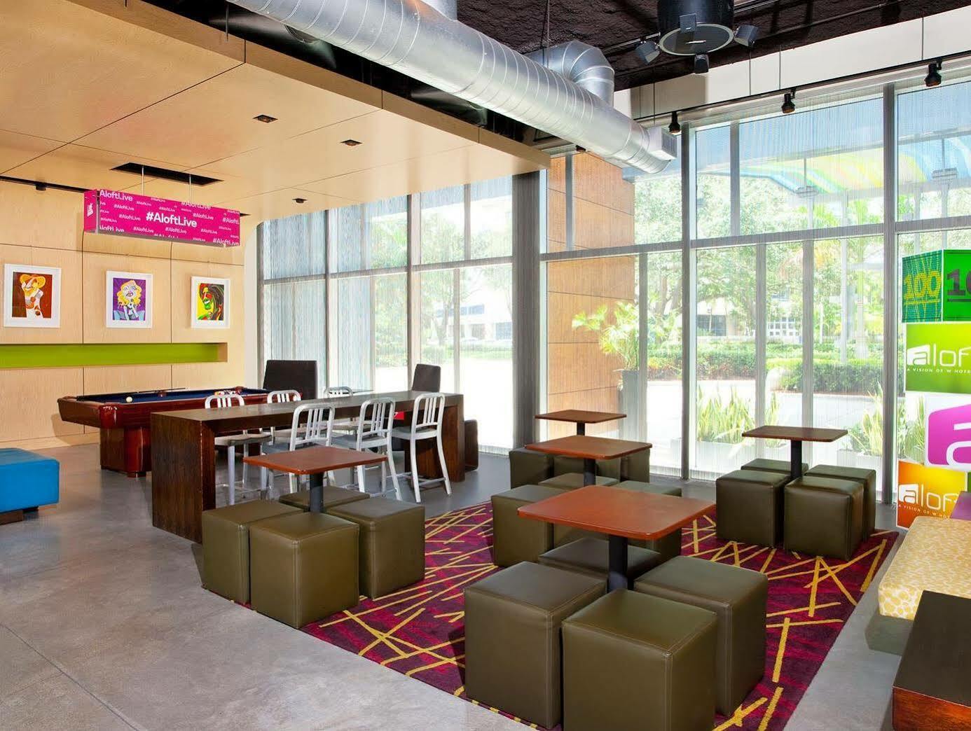 Отель Aloft Miami Дорел Экстерьер фото